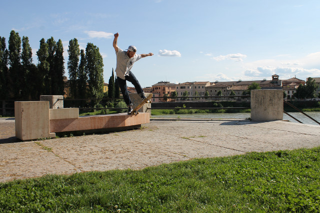 Fede in BS Tailslide - Verona